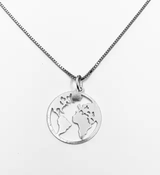 

World pendant sterling silver 925mls with silver chain 45cm made in sterling silver.