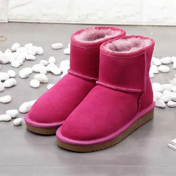 Классические детские зимние замшевые ботинки из овечьей кожи и шерсти с меховой подкладкой; короткие базовые зимние ботинки; Цвет черный, коричневый - Цвет: red