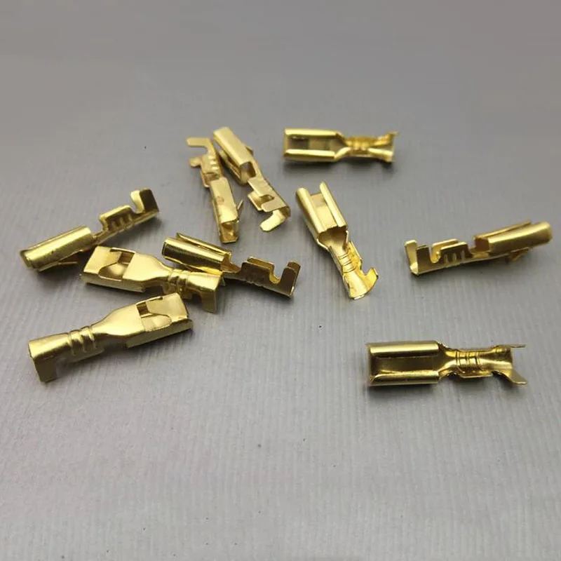 

50PCS 2.8 Square Plug Spring Thorn Plug Spring Connector 2.8mm Female Cold Press Terminal Block 2.8 Plug Reed