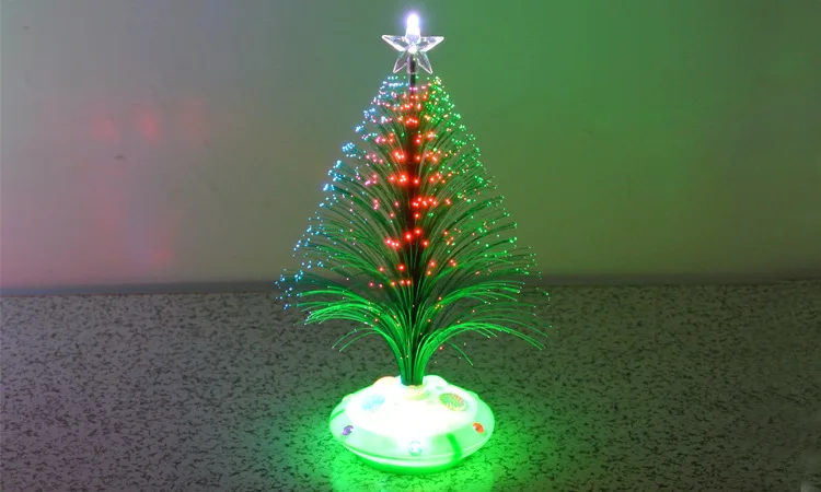 Kerstcadeau Kerstversiering kleurrijke vezel kerstboom