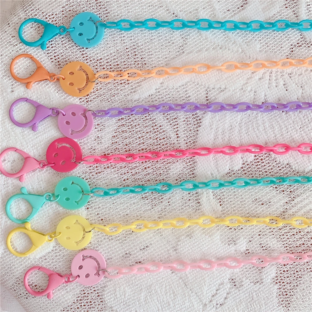

Colorful Smiley Women's Neck Chain for Glasses Cuelga Cadena Para Gafas Cordon Anti-lost Lanyard Glasses Mask Chains on The Neck