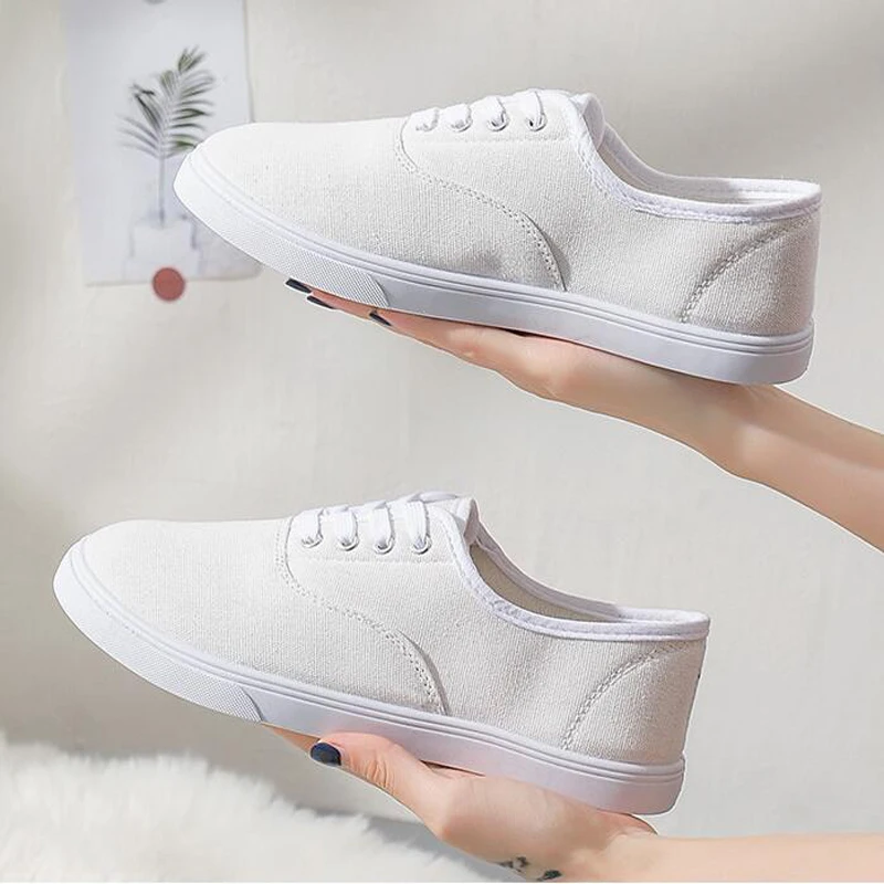 Super Light Sports White Shoes Women Breathable Canvas Sneakers Black Shoes For Basket Femme Ultralight Casual Sneaker 1679