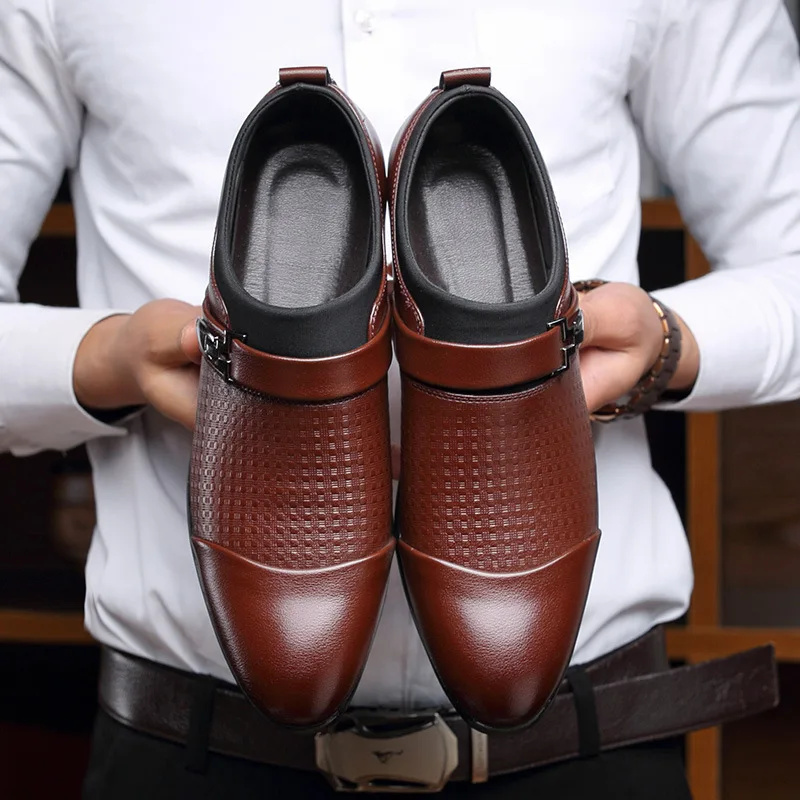 Color : Noir, Taille : 38 EU Best-choise Chaussures Oxford pour Hommes Chaussures Formelles à Lacets en Cuir Ox Style Confortable en Cuir Verni de Style Professionnel Accrocheur 