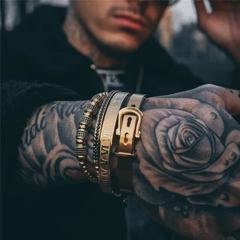 

4pcs/set Luxurious Crown Cube Charm Bracelet For Men Fashion Roman Numeral Stainless Steel Men Bracelet Set Jewelry Gift