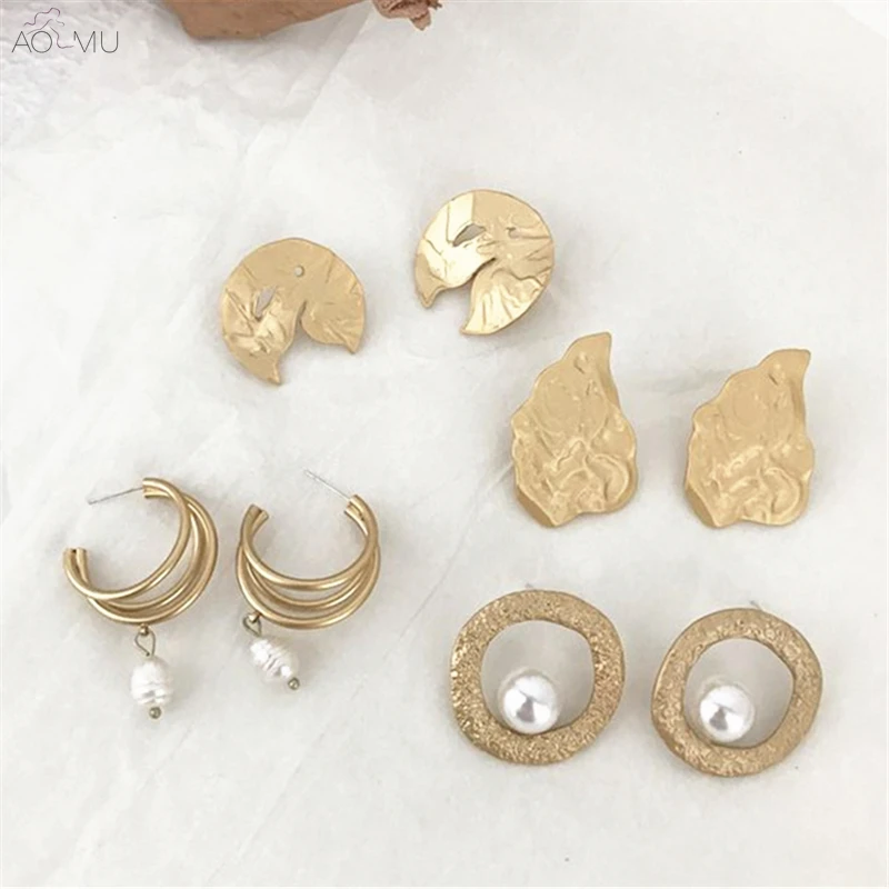 

AOMU S925 Sterling Silver Pin Korean Matte Metal Geometric Irregular Hollow Round Simulated Pearl Stud Earrings for Women Gifts