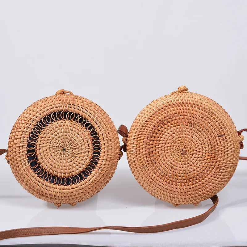 

Rattan bag ins diagonal cross mini bag Mori basket retro art hand-woven ordinary button