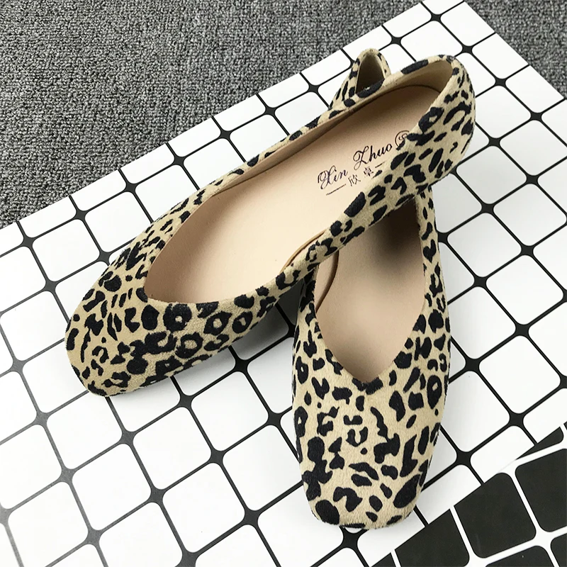 Women Flats Leopard Pattern Square Toe Shallow Flock Ballet Moccasins Comfy Slip On