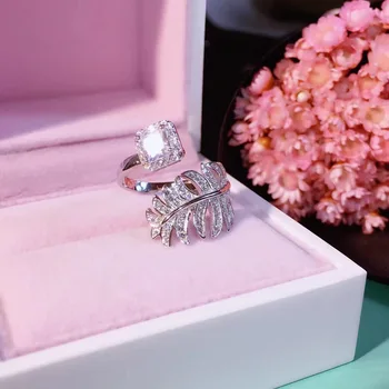 

TSHOU156 TIFF 925 silver Feather zircon clavicle chain square zircon tricolor necklace