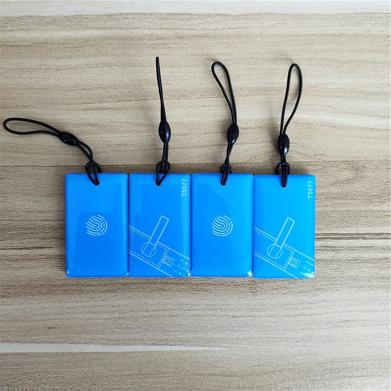 Перезаписываемый RFID дубликатор для создания копий брелок Blue Cool ID 125 кГц T5577
