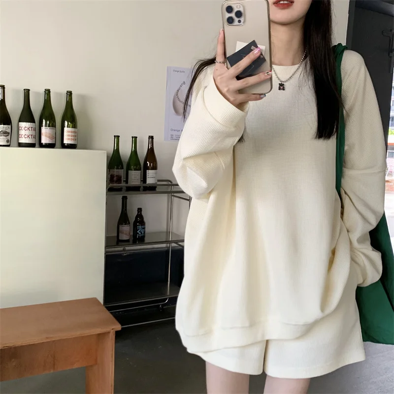 

Women's Autumn And Winter New Sports Shirt Oversize Niche Solid Color Long-sleeved Round Neck Simple Sweatshirt Qn*