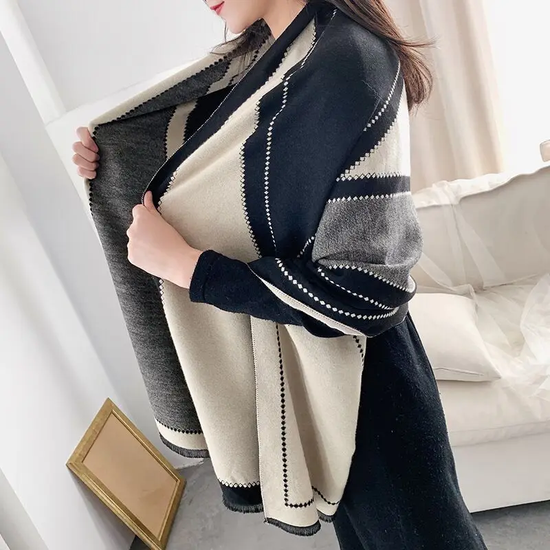 

2019 High quality geometric autumn winter warmer cashmere touching soft women scarf shawls oversize pashmina wraps LL191107