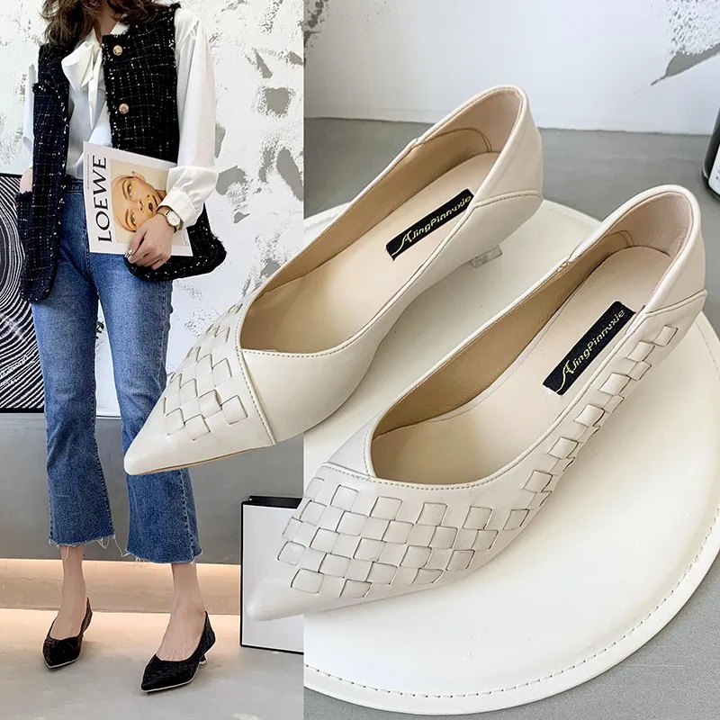 

2020 spring and autumn new shallow mouth pointed toe woven mid-heel single shoes fashionable all-match women's shoes X291