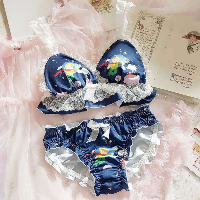 

Japanese Lace Set Underwear Women Girls Panties and Bra Set Kawaii Lingerie Lolita Bow Wire Ultra-thin Free Bra and Panty Set
