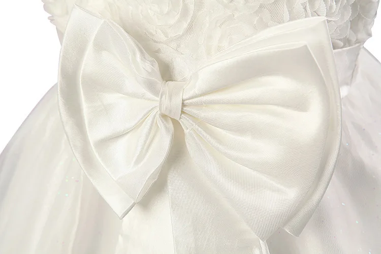 2726883724_1012239195