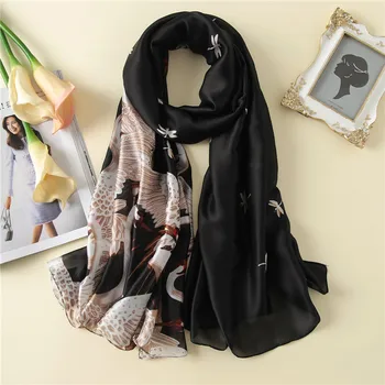 

Lovely Animal Flamingos Pattern Silk Scarf Lady Print Shawls and Wraps Bandana Women Cachecol Beach Summer Head Hijab 180*90Cm
