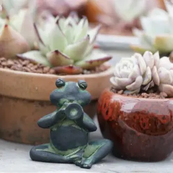 

Desk Decoration Musical Instrument Frog Statue Collectable Exquisite Small Statues Desk Decoration Ornament Toy Gift