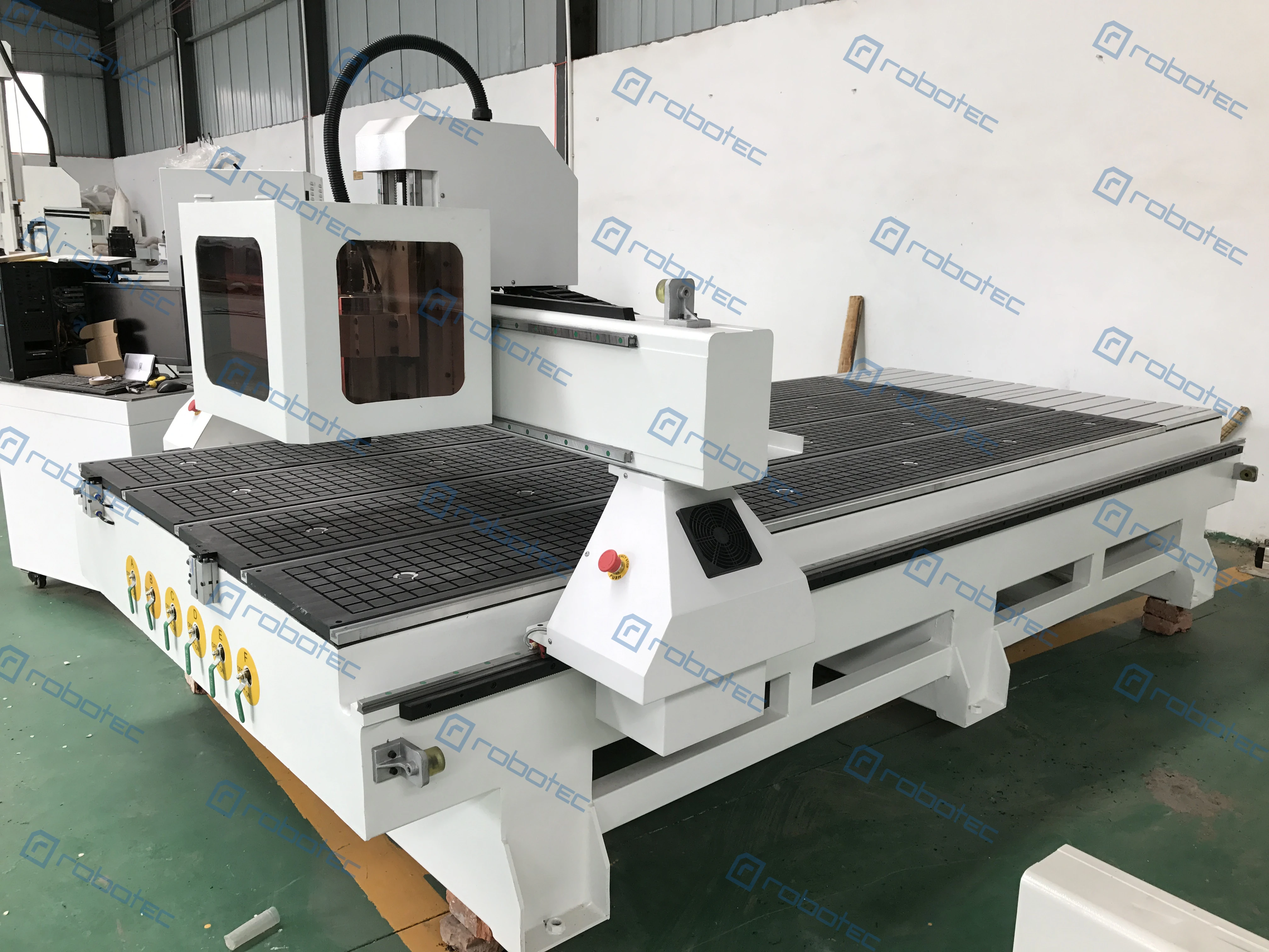 Fraiseuse CNC 1325 Braxes - grand format