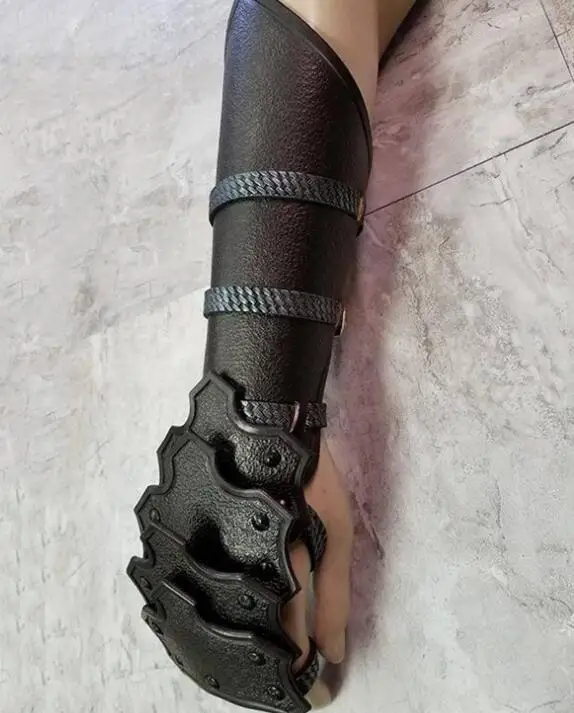 Для взрослых в средневековом стиле боевой воин Ларп рыцарь рука повязка для запястья кожаный бронежилет с заклепками стимпанк Арчер перчатка костюм - Цвет: Черный