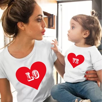 

1pcs summer family matching clothes women daughter printing love pattern t-shirt mommy and me clothes cotton tops