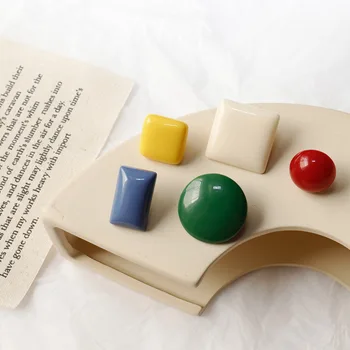 

Simple Lines Ear Stud Acrylic Earrings Creative Fun Candy-Colored Clip-on Ear Rings Women's stainless steel jewelry