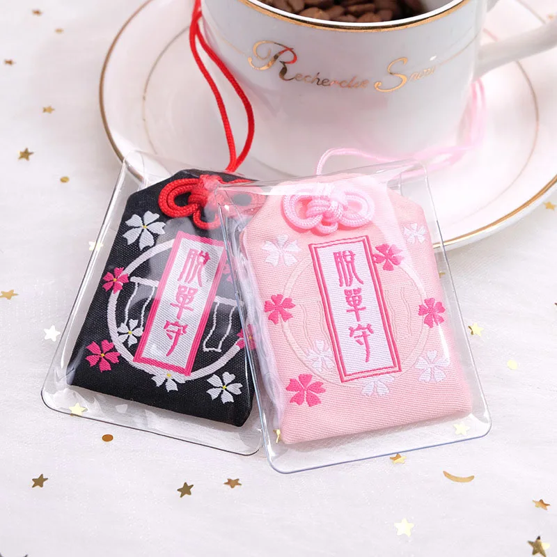 Cat Keychain Omamori Keychain Car Pendant Key Chain Japan Traditional Amulet Talisman Maneki Neko Lucky Cat Fat Plutus Women Car Bag Pendent