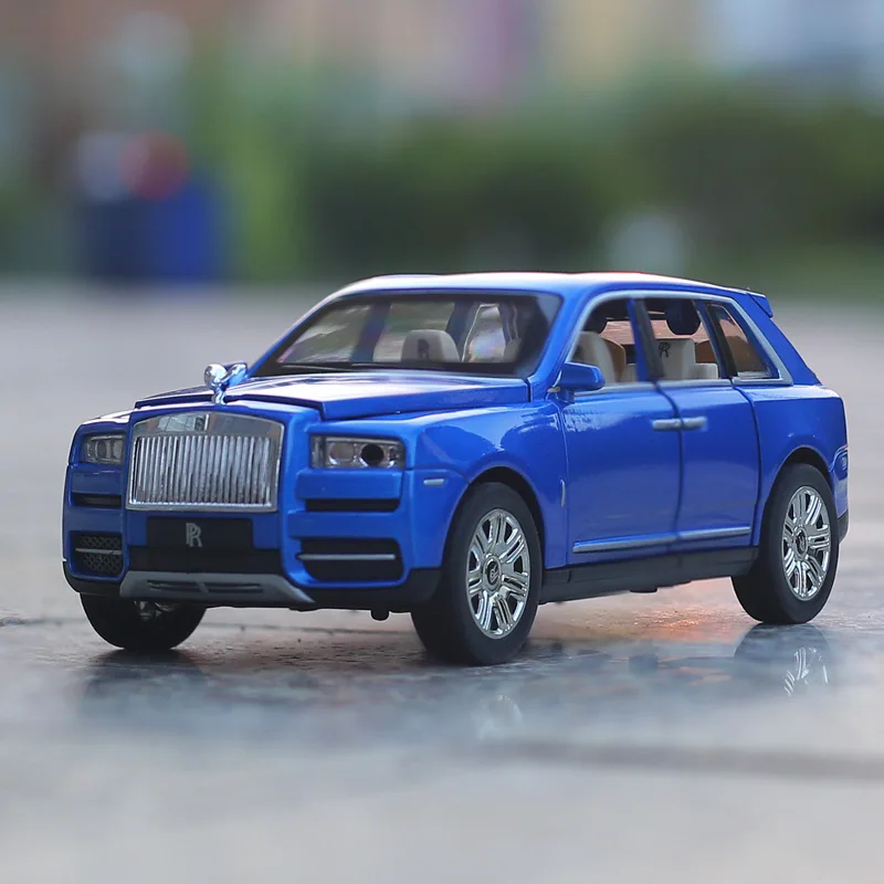 1:24 литые под давлением модели автомобилей, автомобильный звуковой светильник, игрушка для автомобиля, миниатюрная модель машинки, игрушки для детей, подарок