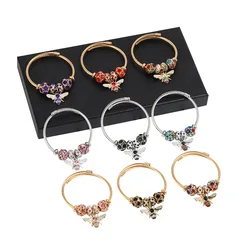 Pulsera con colgante de abeja para hombre y mujer, joyería de mano de diamante de aleación de tamaño ajustable, creativa, de cristal, a la moda