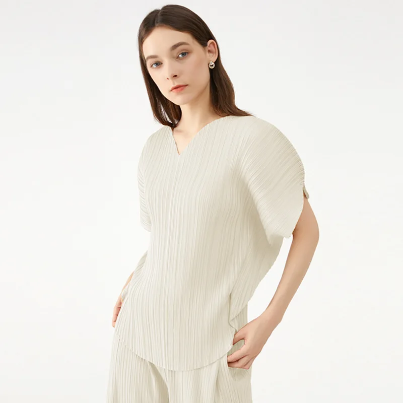 

Женская футболка с V-образным вырезом, свободный плиссированный топ с коротким рукавом в Корейском стиле, лето 2021