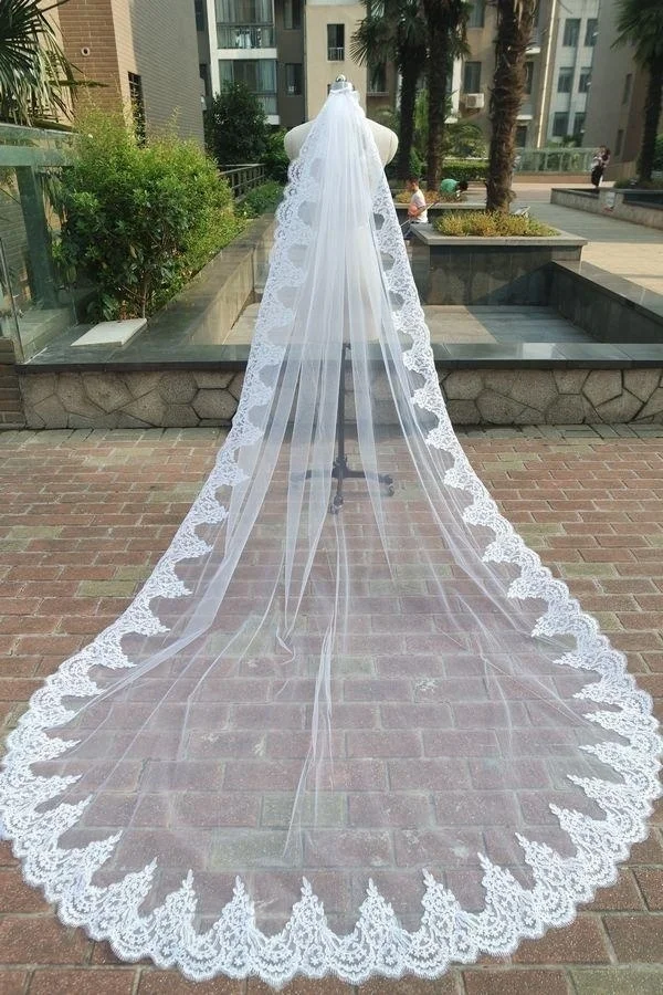 

Cathedral Length Bridal Veils 1 Tier Long Wedding Veil White/ivory Lace Edge Veil with Comb
