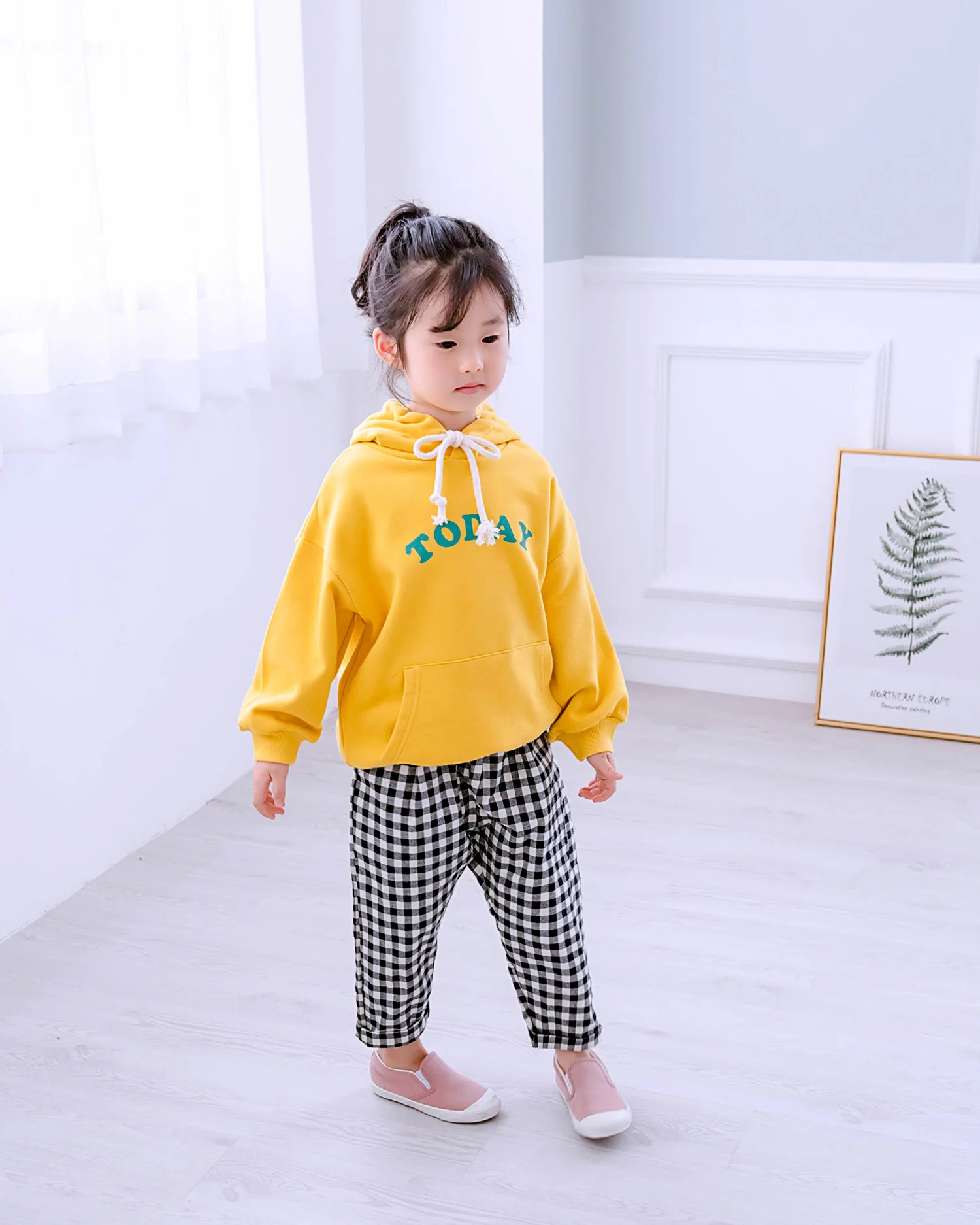 

Korean-style Parent-child Matching Outfit Autumn New Style Child Hoodie Kindergarten Group Clothes Sports Clothing [Customizable