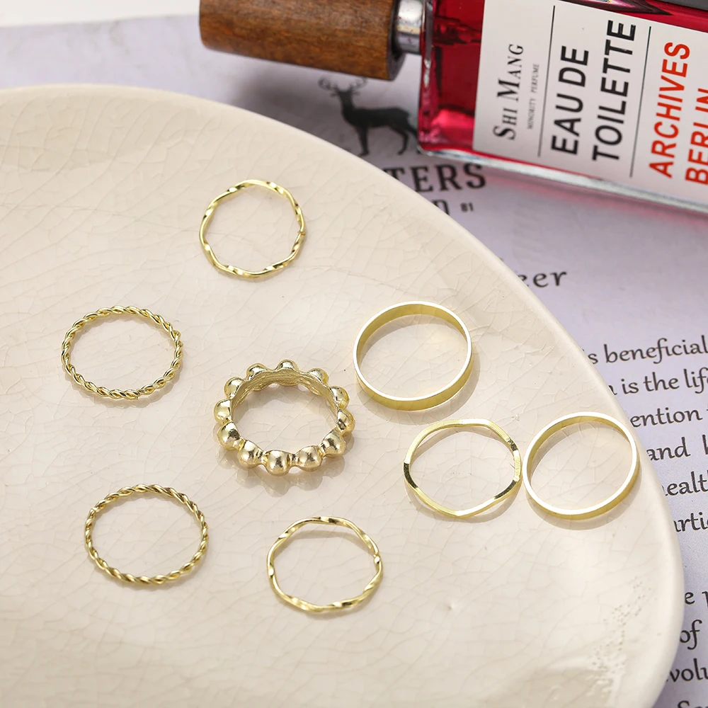 11pcs/set Vintage Women Snake Aesthetic Flower Rings Set Black Crystal Fashion Party Ring for Women Finger Wedding Jewelry 2021 - Image 4