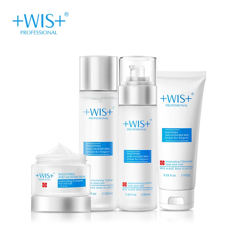 

WIS cosmetics nurse suit a woman who has a moisturizing lotion for moisturizing toner lotion
