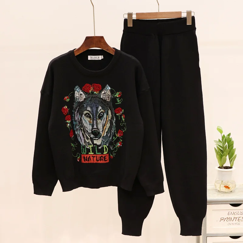 

Sequined wolf Embroidery Sweaters Pnats Set Long Sleeve Knitted Pullover Tops +Trousers 2PCS Suits Tracksuits Clothing Set