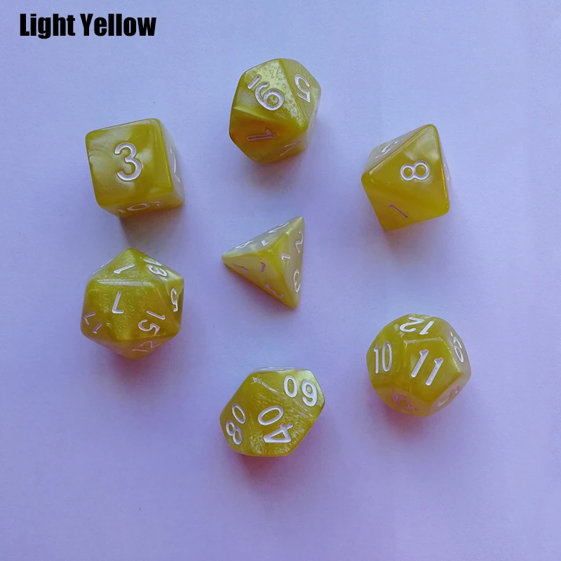 7 шт./лот, креативная игра в ролевые игры, кости, разноцветные акриловые кости, смешанные D4 D6 D8 D10 D12 D20 DND, настольные игры, кубики, цифровые кубики - Цвет: Light Yellow