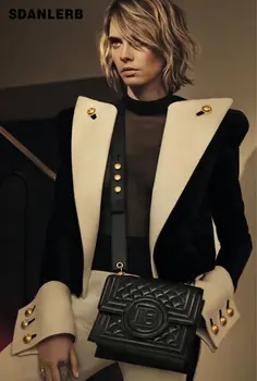 

Ladies Blazer Fashionable Retro Gold Button Decoration Black White Short Suit Jacket Woman Slim Street Blazer Feminino Manteau