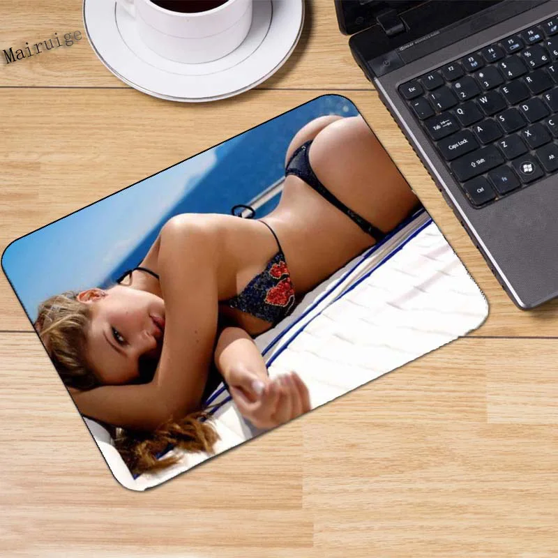 sportsillustrated_swimsuit_models_33