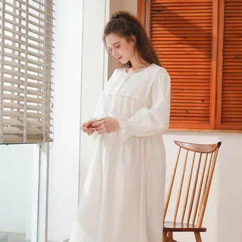 

Autumn New Cotton Nightdress Long-sleeve Round Neck Stitching Lace Nightgown Retro Palace Sweet Casual Home Princess Nightdress
