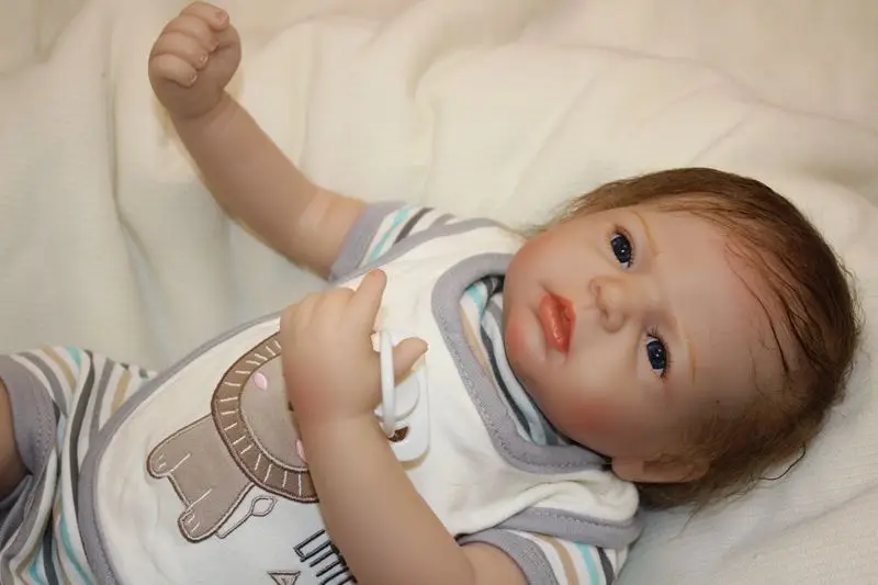 Модная Кукла младенец 22 дюйма силиконовая Мягкая хлопковая кукла реборн для