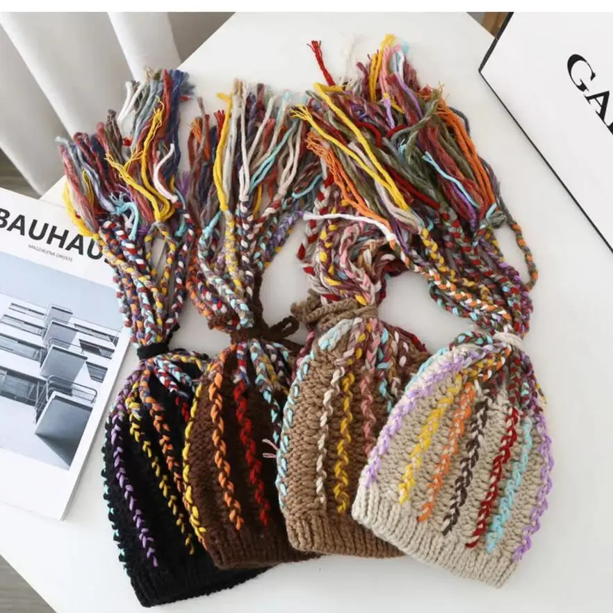 Arco-íris para Meninas Chapéu de Inverno com Cauda Gorro Artesanal Colorido Multi Borlas Grossas Perucas 2022 6 Cheap Gorros