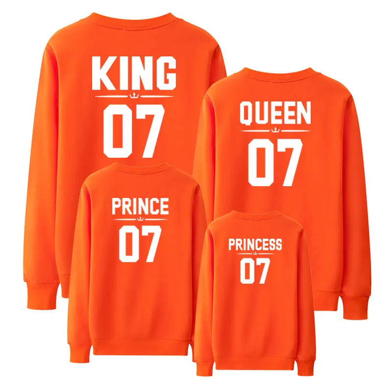 Свитшоты для всей семьи king queen, одежда для мамы и дочки, толстовки с капюшоном для папы, мамы и меня, одинаковые комплекты для маленьких девочек, Новое поступление года