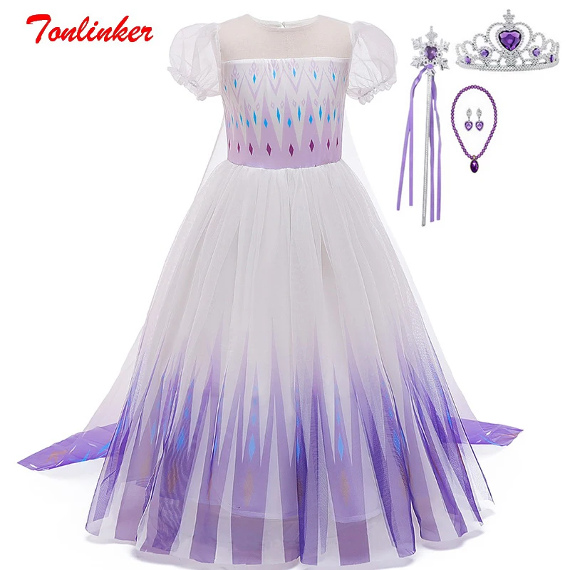 princess dressing up