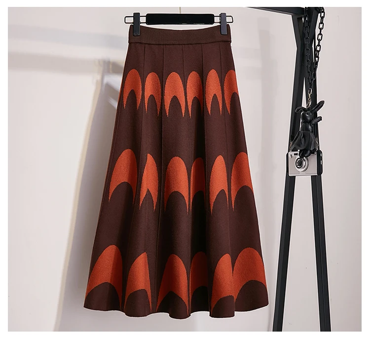 Winter Autumn Skirts Womens Knitting Wool Pleated Long Skirt Moon Print High Waist Elastic Large Hem Midi Skirts