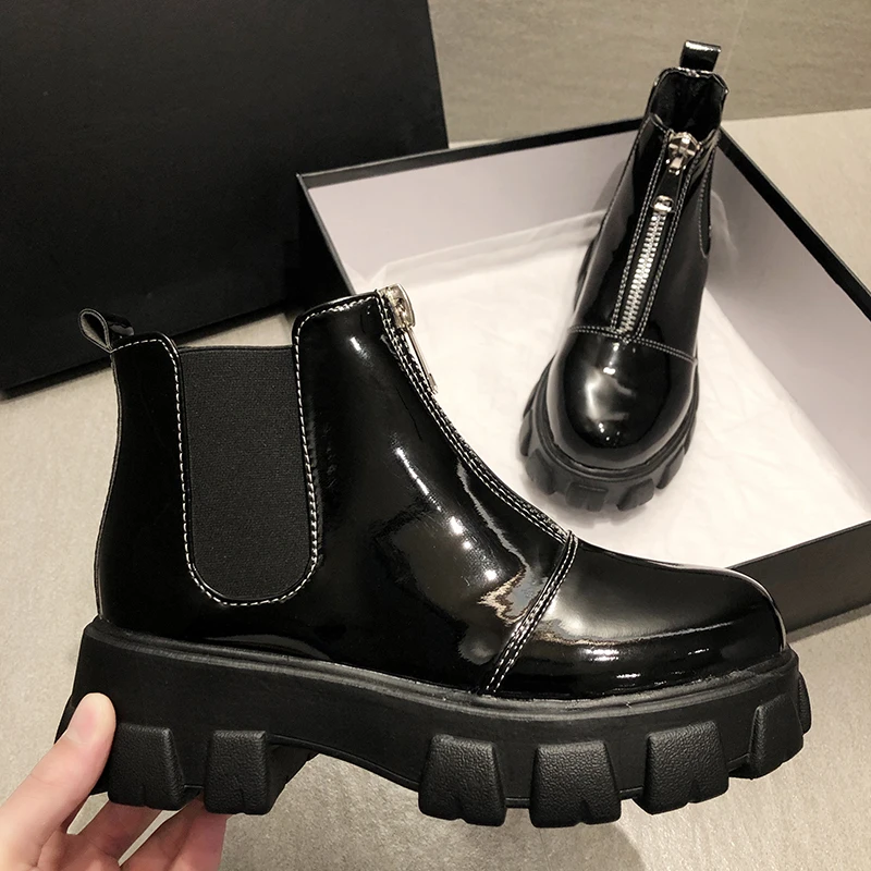 

Round Toe Shoes Women's Rubber Boots Luxury Designer Clogs Platform Bootee Woman 2019 Zipper Flat Heel Booties Ladies Rain