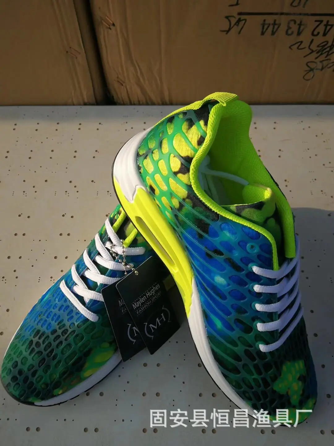 

Fishing Shoe Quick-Dry Breathable Ultra-Light wang zhuang xie Outdoor Casual Shoes