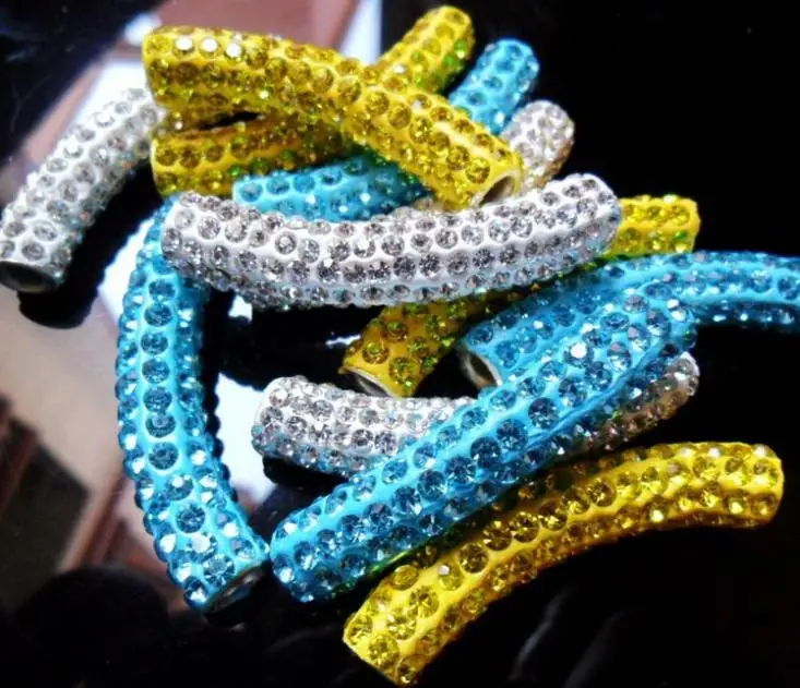 

Лучший глина черный, белый цвет красный смешанный Многоцветный Длинные гибкая трубка бусины. Оптовая продажа бисера DIY для браслета кристалл Шамбала