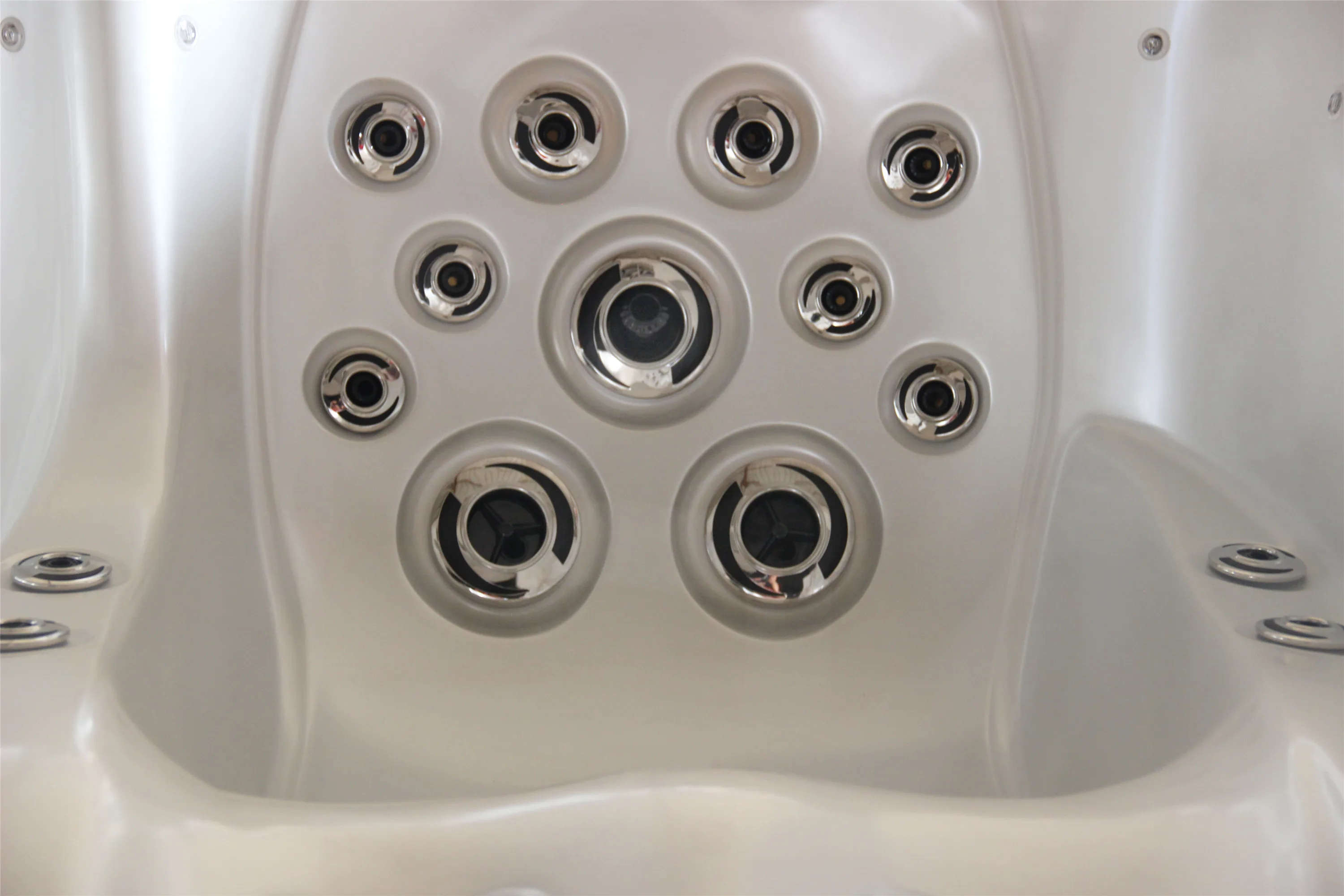 703 наружные горячие ванны спа бассейны в Китае бесплатная доставка|whirlpool spa|whirlpool