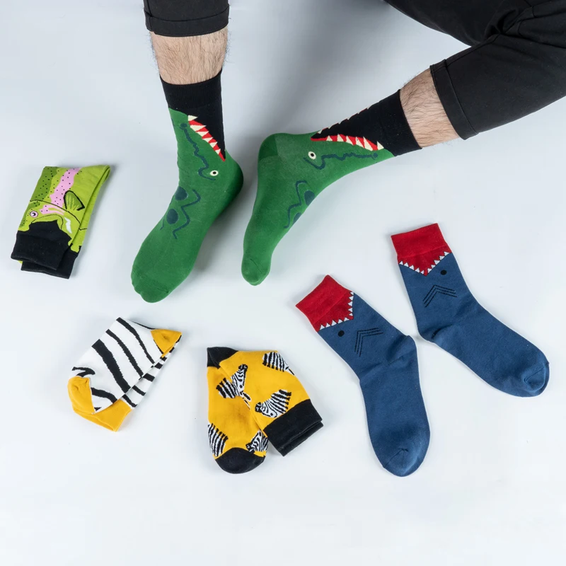 Novelty Funny Men Graphic Socks Combed Cotton Oil Painting Stripes Japanese Harajuku Fashion Long Crew Shark Sock Christmas Gift