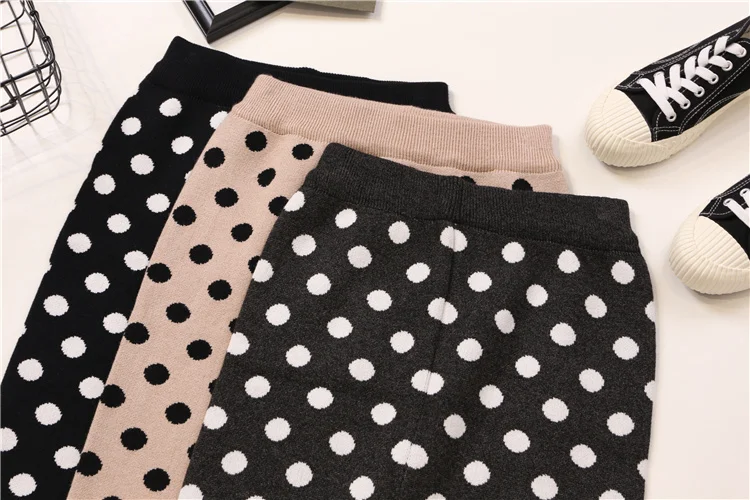 Knitted Women skirt Korean version New wave point High Waist Skinny Skirt open fork bag Skirt Female Casual Winter Skirt