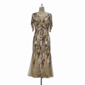 

Leopard knit slim long dress with diamond large decorative button floating piece sleeve tassel pin bead women's dress