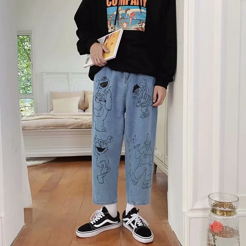 

WHolesale 2020 Spring Cartoon printed jeans men straight loose popular Korean teenagers student ankle length pants Women unisex